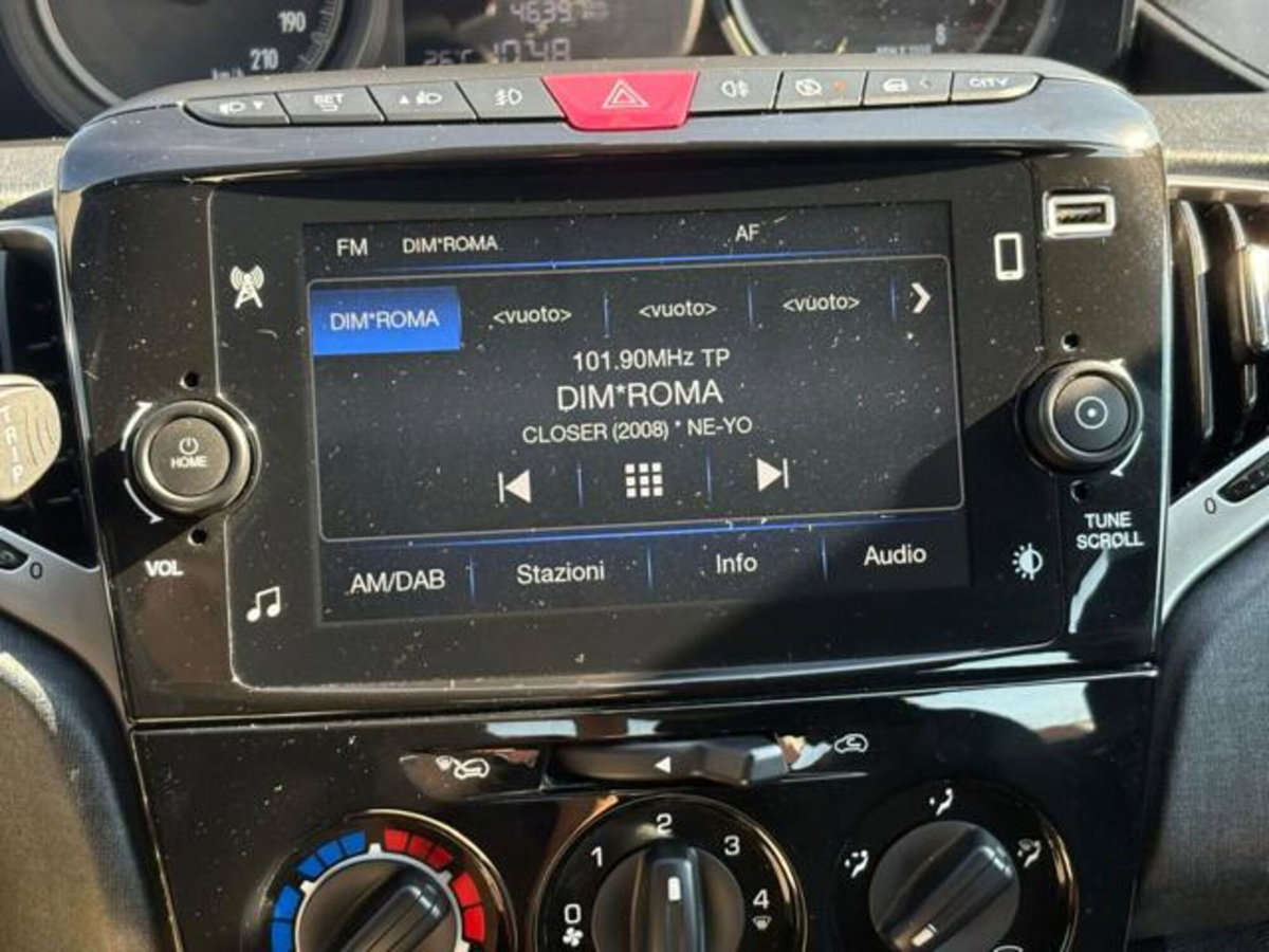 Lancia Ypsilon 1.0 FireFly 5 porte S&S Hybrid Ecochic Gold (19)