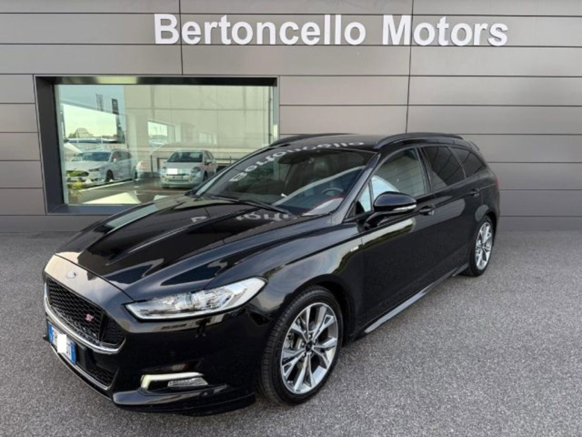 Ford Mondeo Station Wagon 2.0 TDCi 150 CV S&S Powershift SW ST-Line Business