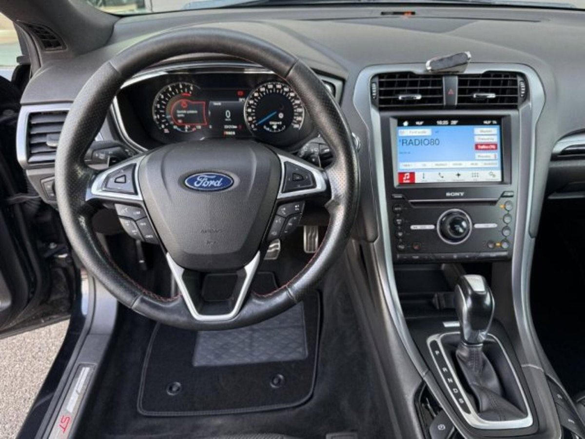 Ford Mondeo Station Wagon 2.0 TDCi 150 CV S&S Powershift SW ST-Line Business (11)