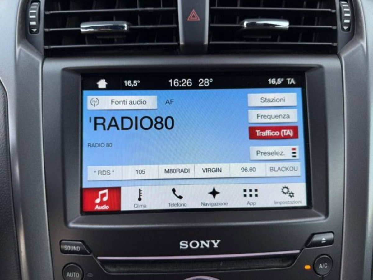 Ford Mondeo Station Wagon 2.0 TDCi 150 CV S&S Powershift SW ST-Line Business (16)