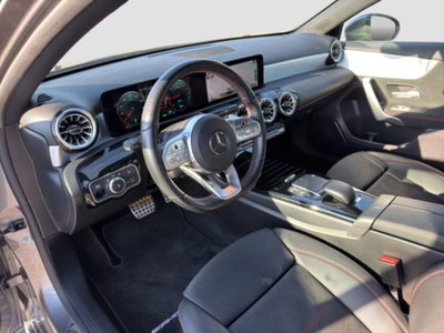 Mercedes-Benz Classe A 250 e Automatic EQ-Power Premium (9)