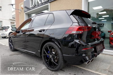 Volkswagen Golf 2.0 TSI R DSG 4Motion (3)