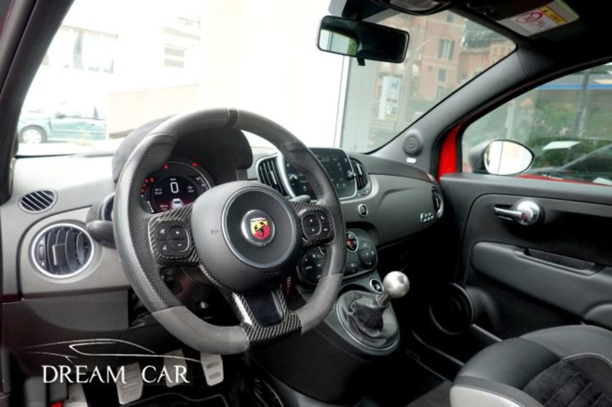 Abarth 595 595 1.4 Turbo T-Jet 180 CV Competizione (10)