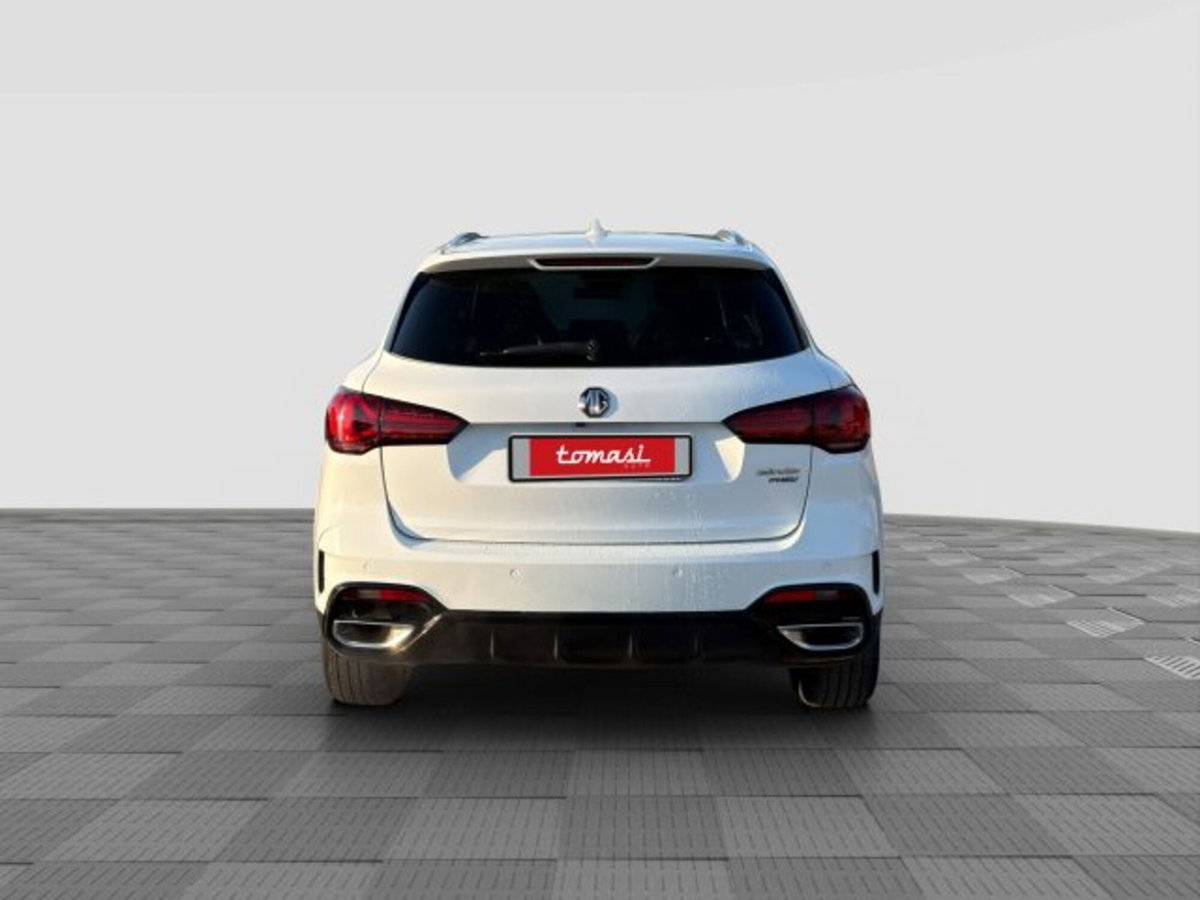 Mg EHS Plug-in Hybrid Exclusive (4)