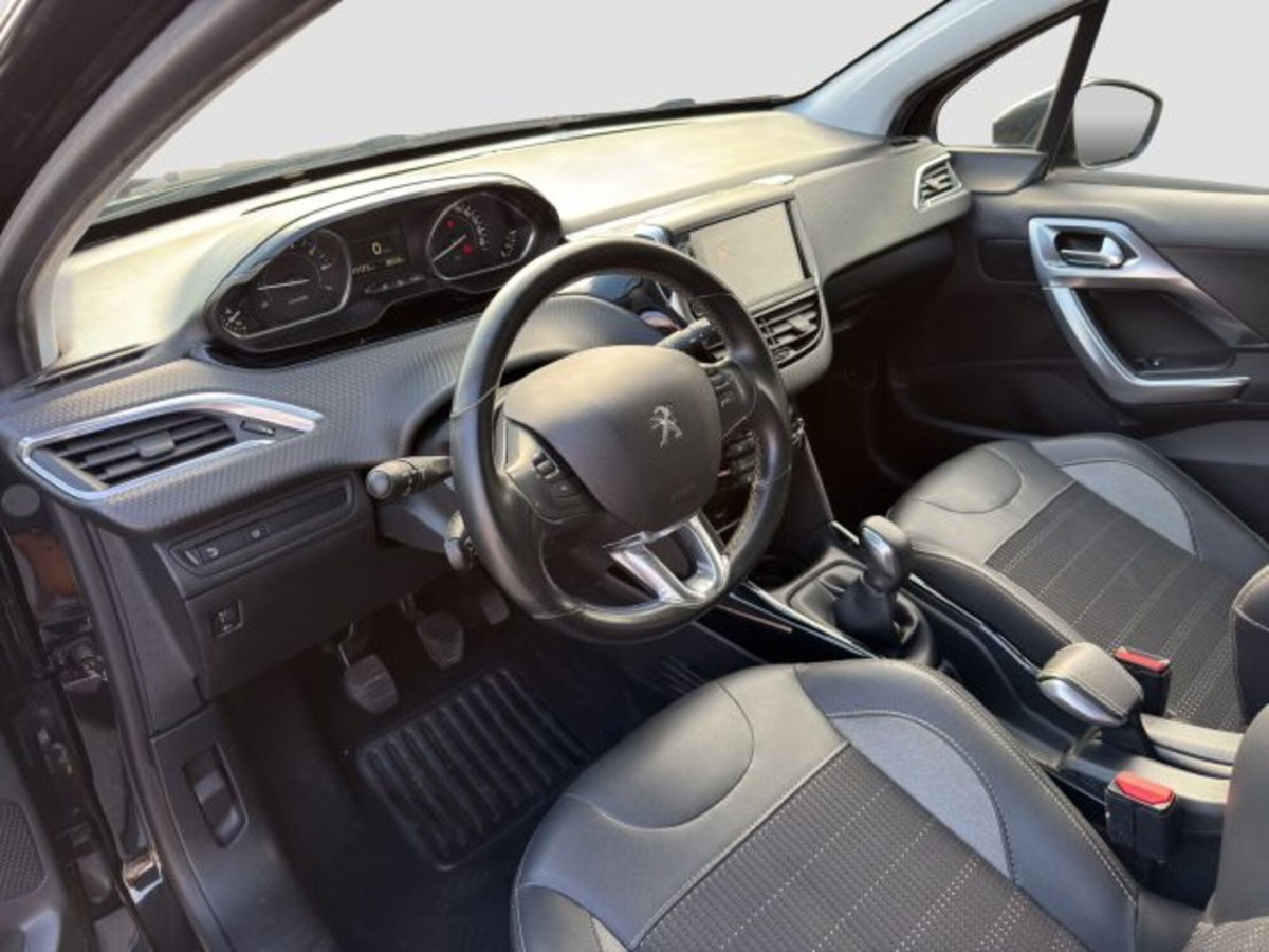 Peugeot 2008 82 S&S Allure (9)