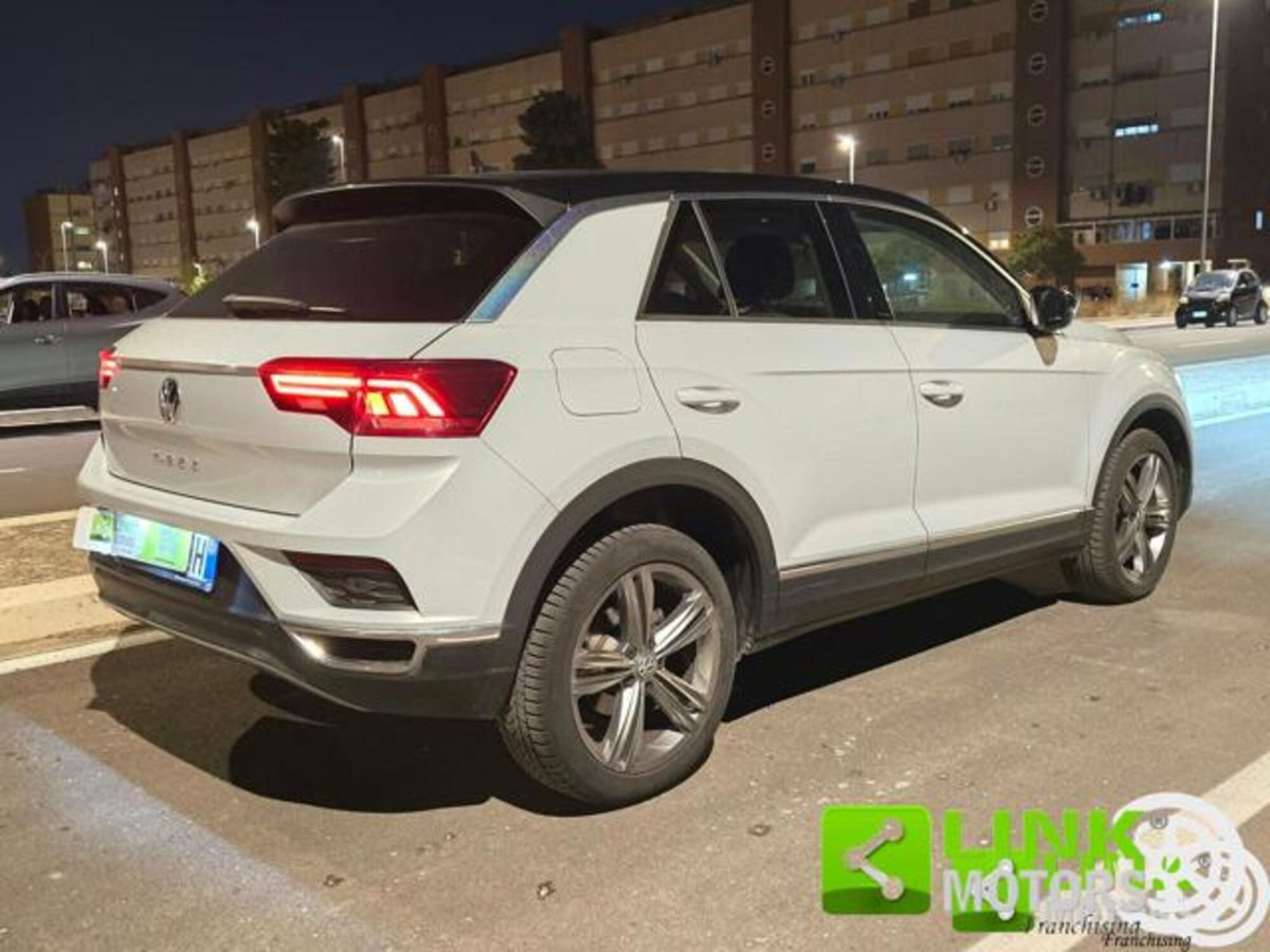 Volkswagen T-Roc 1.6 TDI SCR Advanced BlueMotion Technology (2)