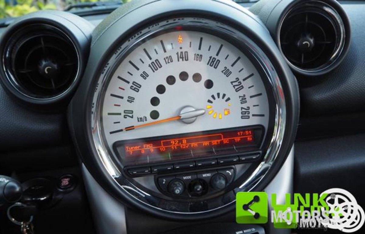 MINI Mini Countryman 2.0 Cooper D Countryman Automatica (14)