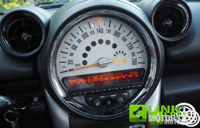MINI Mini Countryman 2.0 Cooper D Countryman Automatica (14)