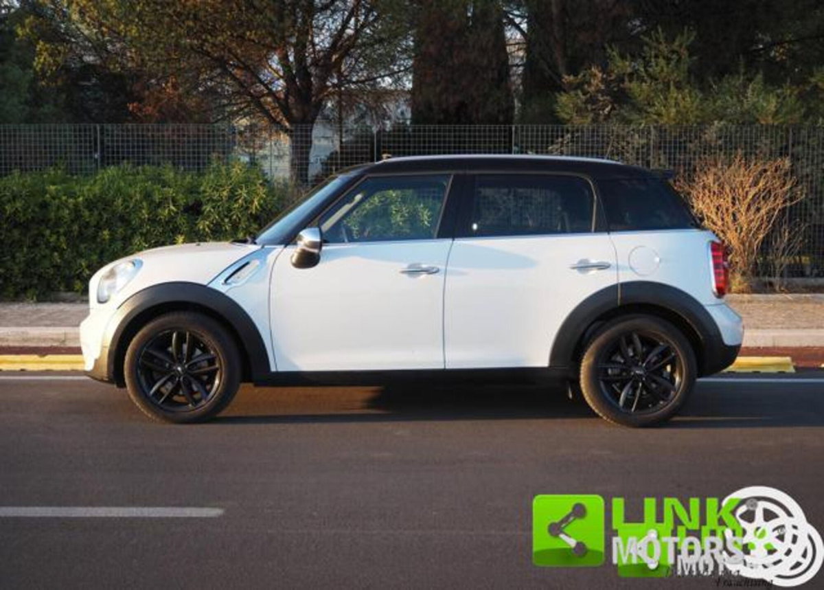 MINI Mini Countryman 2.0 Cooper D Countryman Automatica (3)
