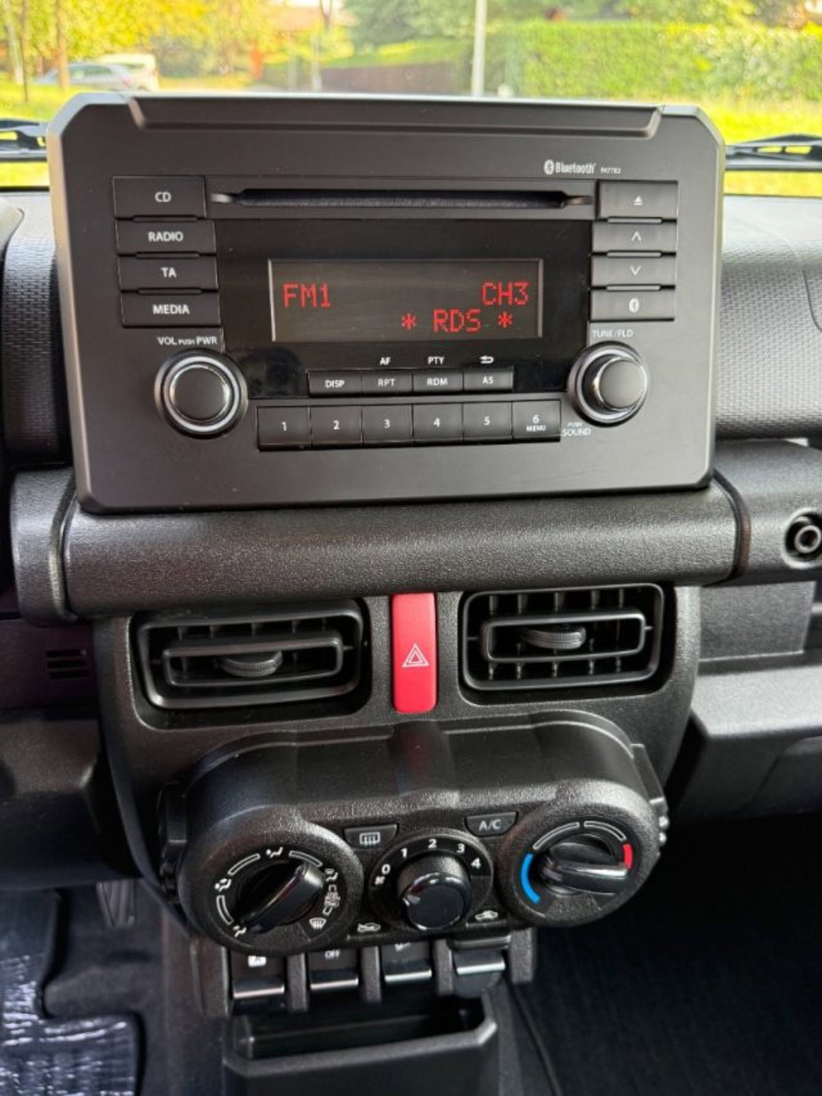 Suzuki Jimny 1.5 5MT Easy PRO (N1) (12)