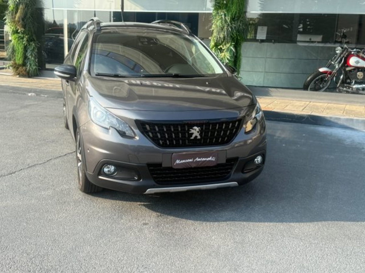 Peugeot 2008 Turbo 110 S&S GT Line (2)