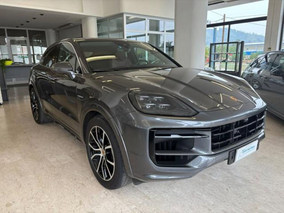 Porsche Cayenne Coupé 3.0 V6 E-Hybrid (3)