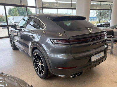 Porsche Cayenne Coupé 3.0 V6 E-Hybrid (4)