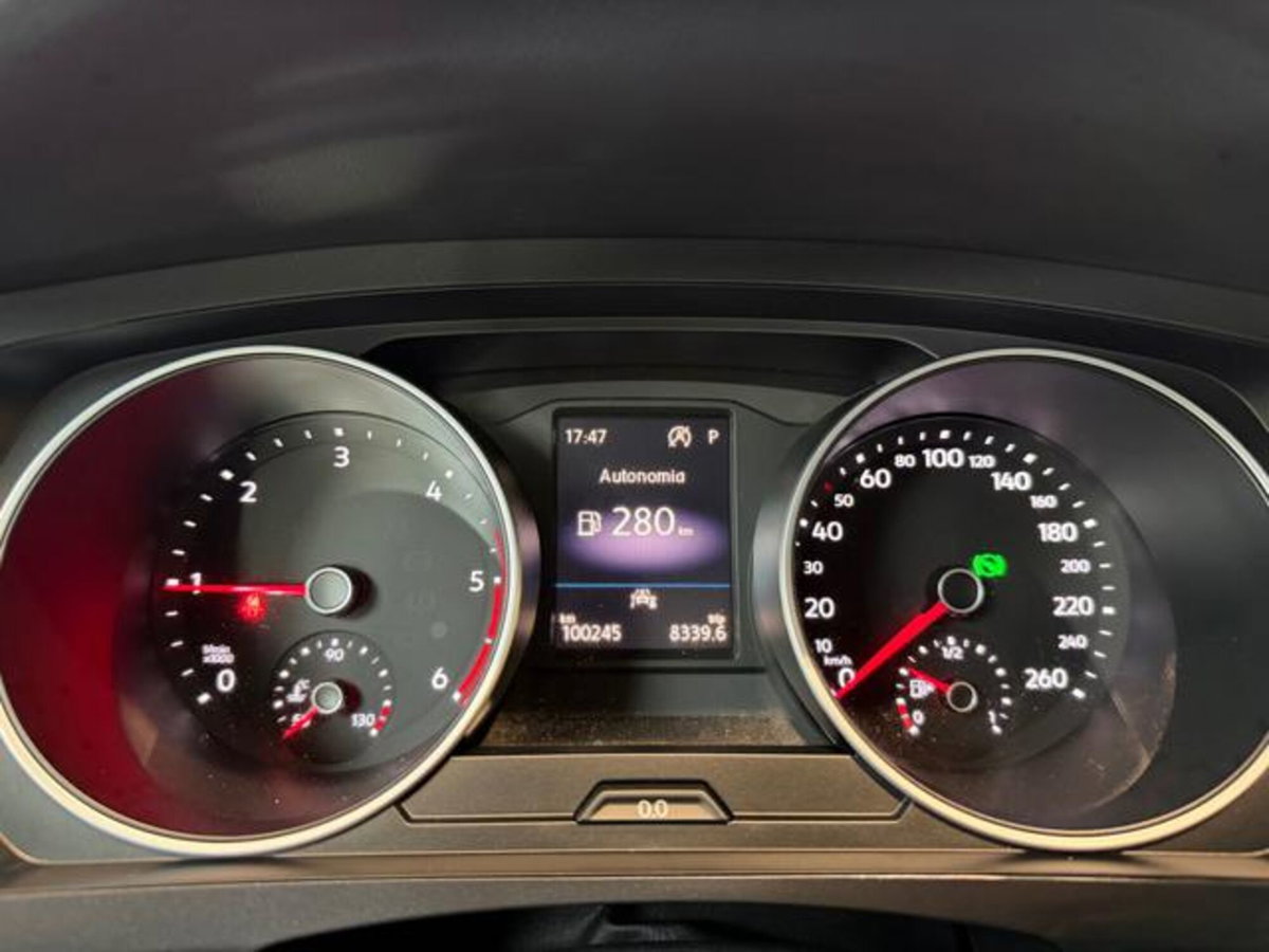 Volkswagen Tiguan 2.0 TDI 150 CV SCR DSG 4MOTION Elegance (10)