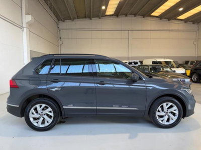 Volkswagen Tiguan 2.0 TDI 150 CV SCR DSG 4MOTION Elegance (6)