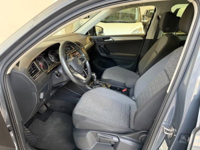 Volkswagen Tiguan 2.0 TDI 150 CV SCR DSG 4MOTION Elegance (9)