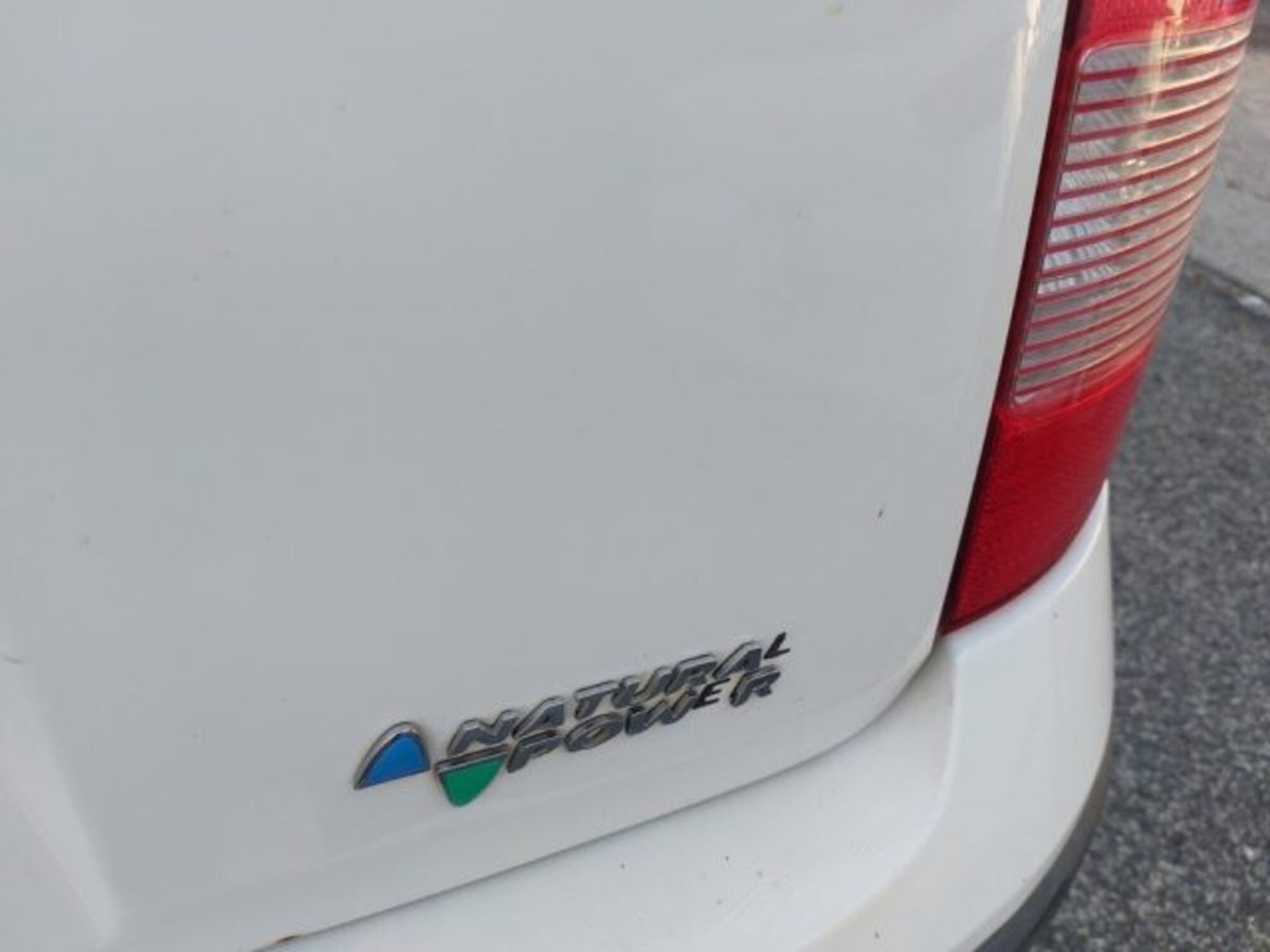 Fiat Panda 1.2 Dynamic Natural Power (8)