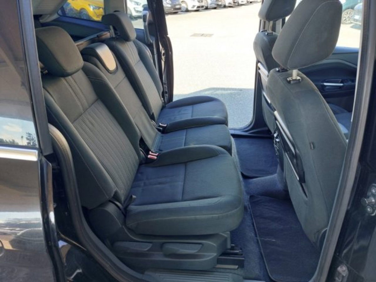 Ford C-Max 1.6 TDCi 115CV Titanium (11)