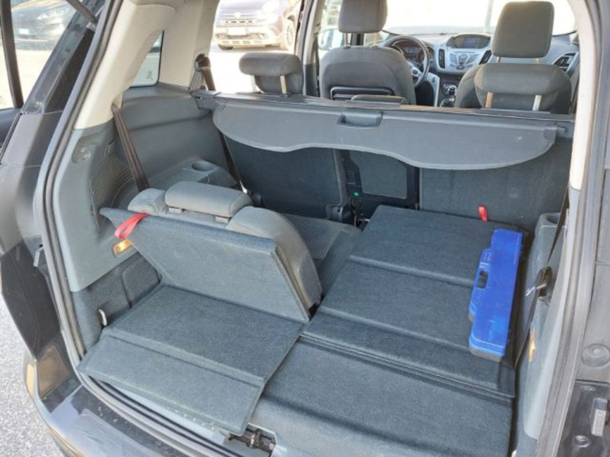 Ford C-Max 1.6 TDCi 115CV Titanium (6)