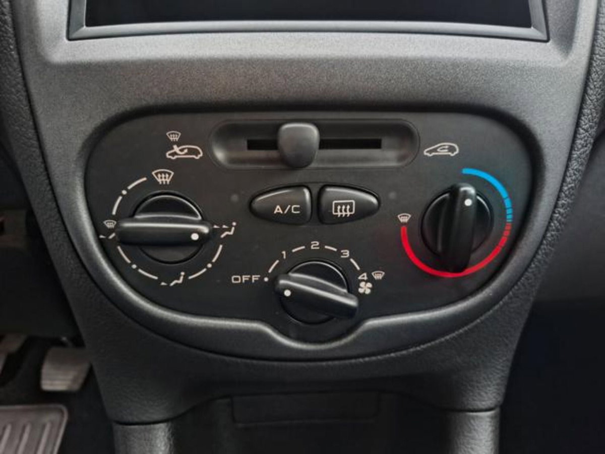 Peugeot 206 SW 16V Sweet Years (12)