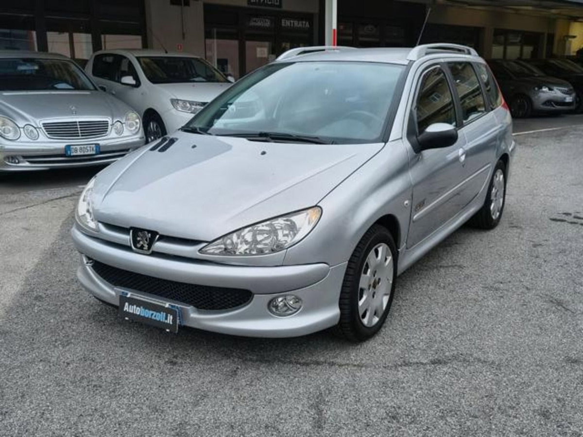 Peugeot 206 SW 16V Sweet Years (16)