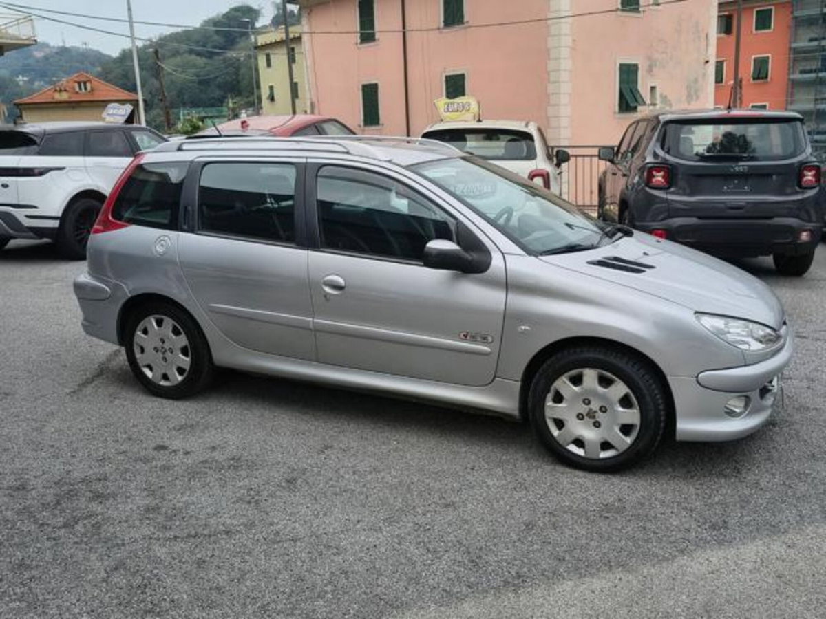 Peugeot 206 SW 16V Sweet Years (3)