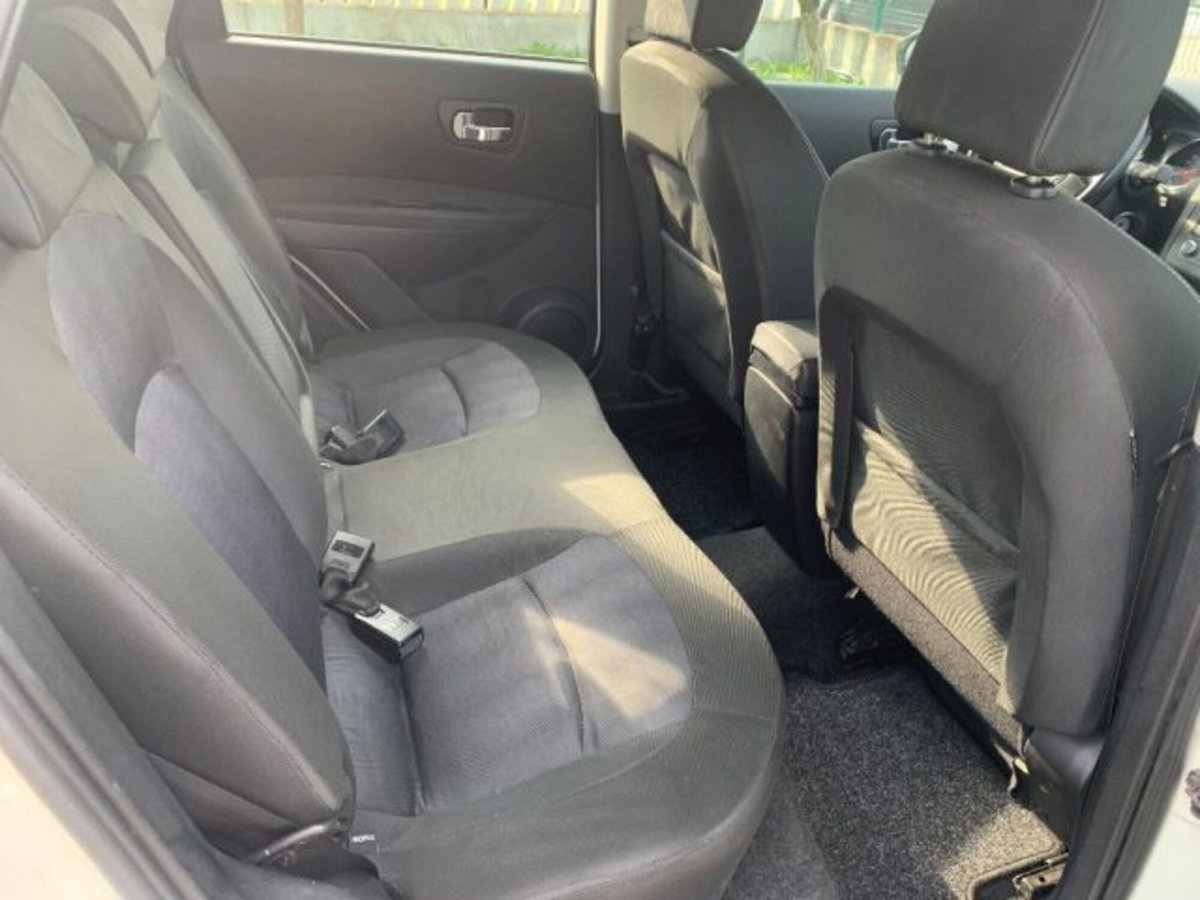 Nissan Qashqai 1.6 16V Tekna (10)