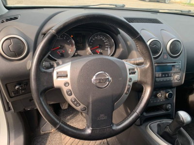 Nissan Qashqai 1.6 16V Tekna (12)