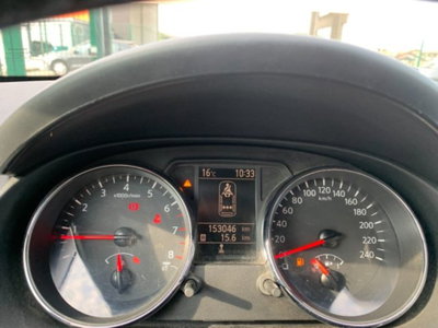 Nissan Qashqai 1.6 16V Tekna (14)