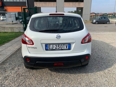 Nissan Qashqai 1.6 16V Tekna (4)