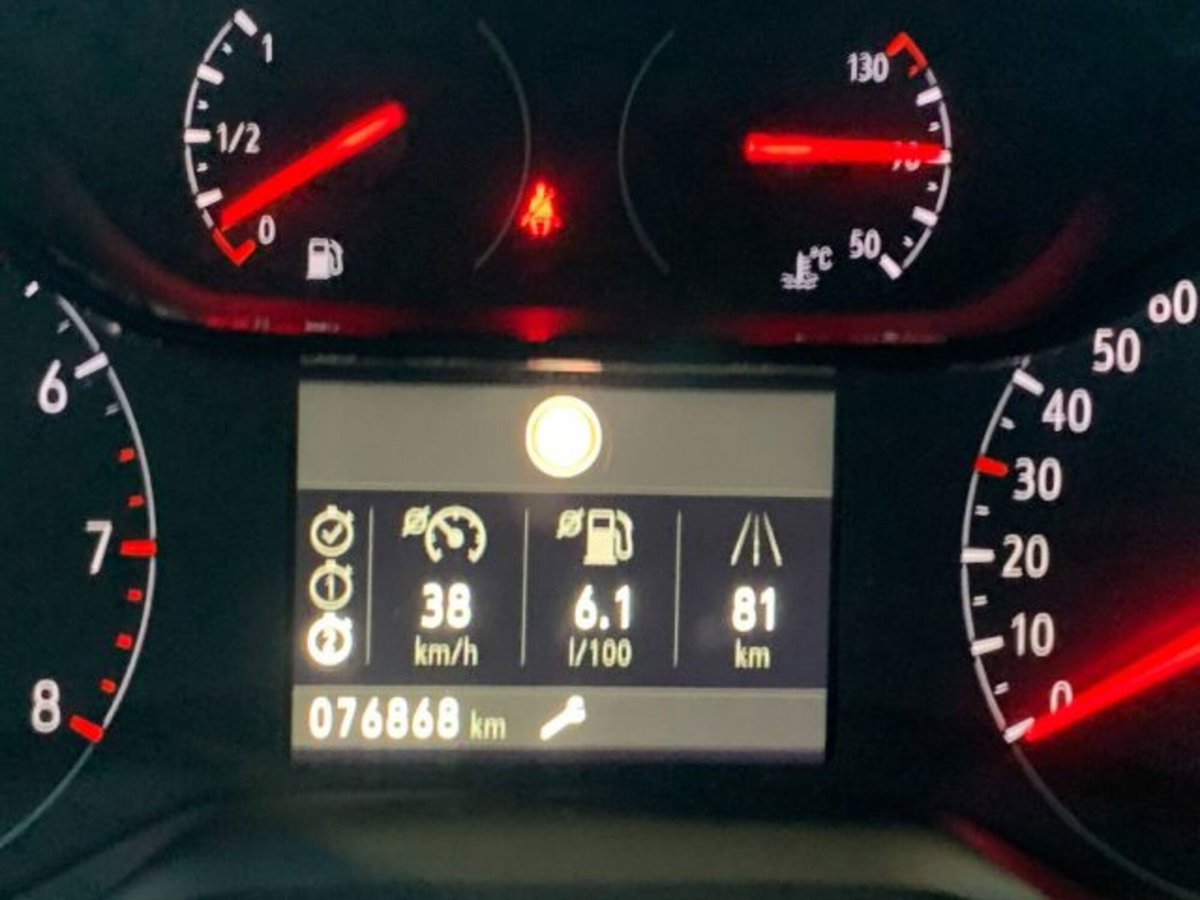 Opel Corsa 1.2 Elegance (17)