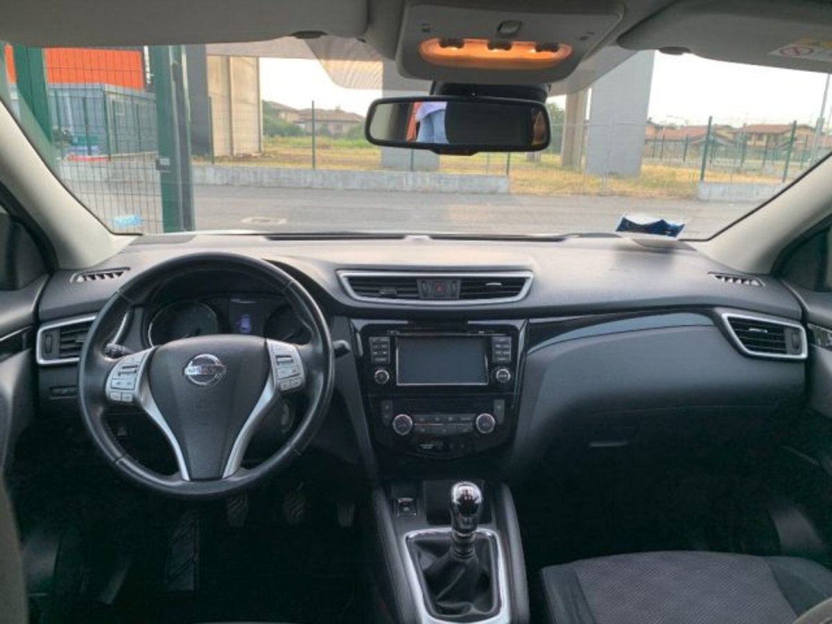 Nissan Qashqai 1.6 dCi 4WD 360 (11)