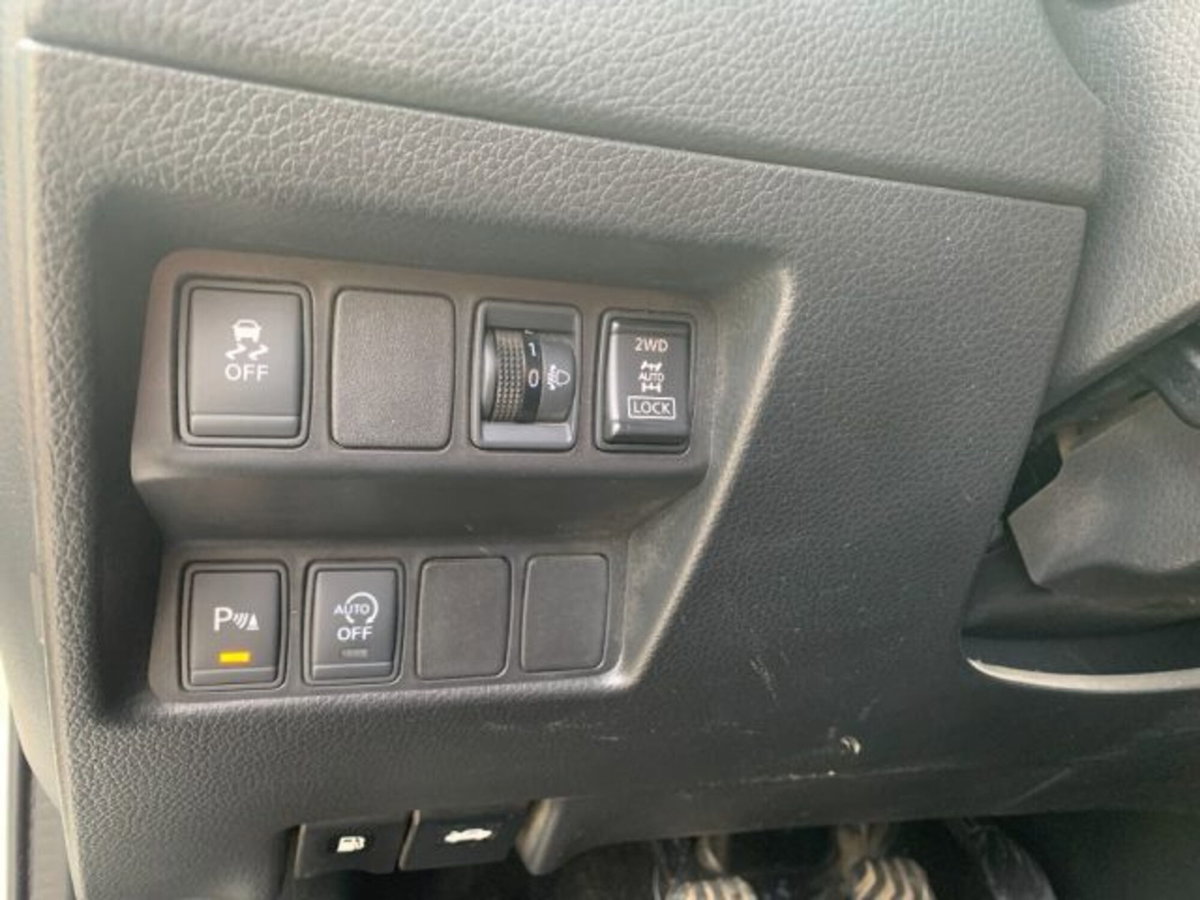 Nissan Qashqai 1.6 dCi 4WD 360 (14)