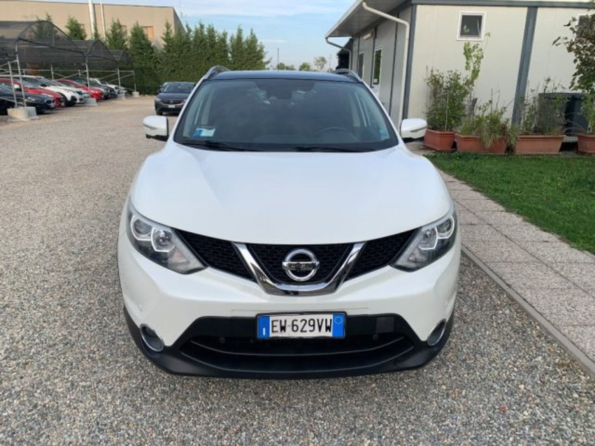 Nissan Qashqai 1.6 dCi 4WD 360 (8)
