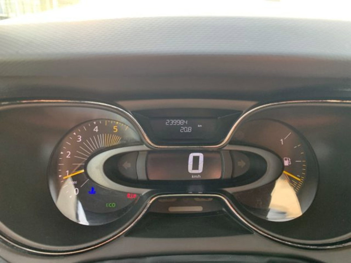 Renault Captur 1.5 dCi 8V 90 CV Start&Stop Energy R-Link (15)