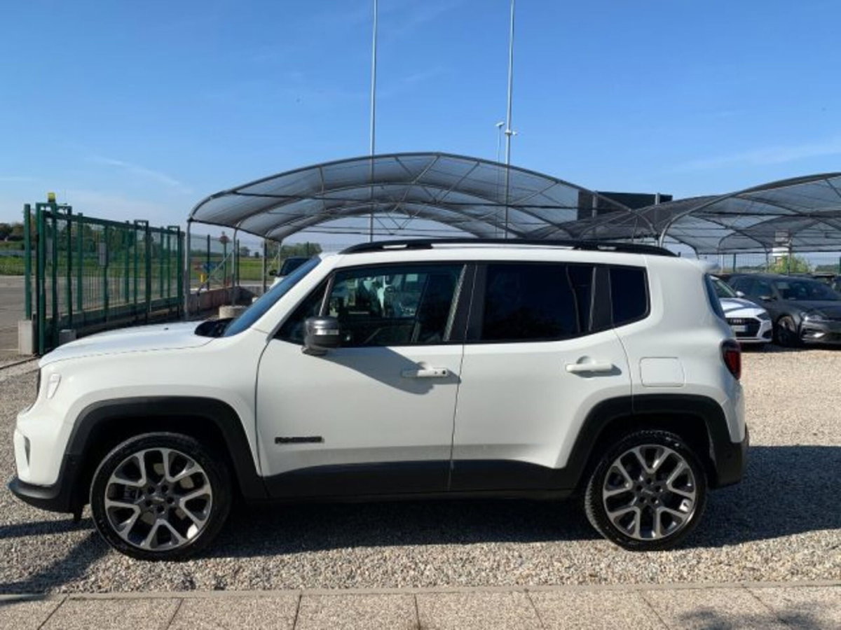 Jeep Renegade 1.3 T4 240CV PHEV 4xe AT6 S (2)