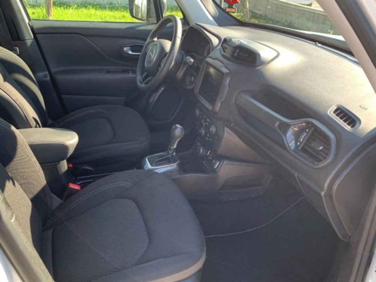 Jeep Renegade 1.3 T4 240CV PHEV 4xe AT6 S (9)