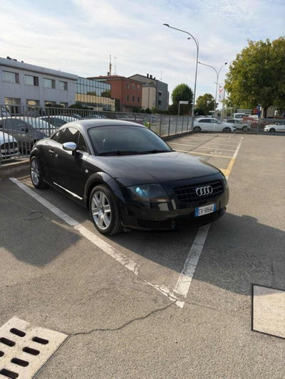 Audi TT Coupé 1.8 T 20V 179 CV cat (14)