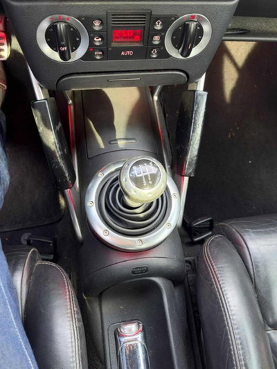 Audi TT Coupé 1.8 T 20V 179 CV cat (6)