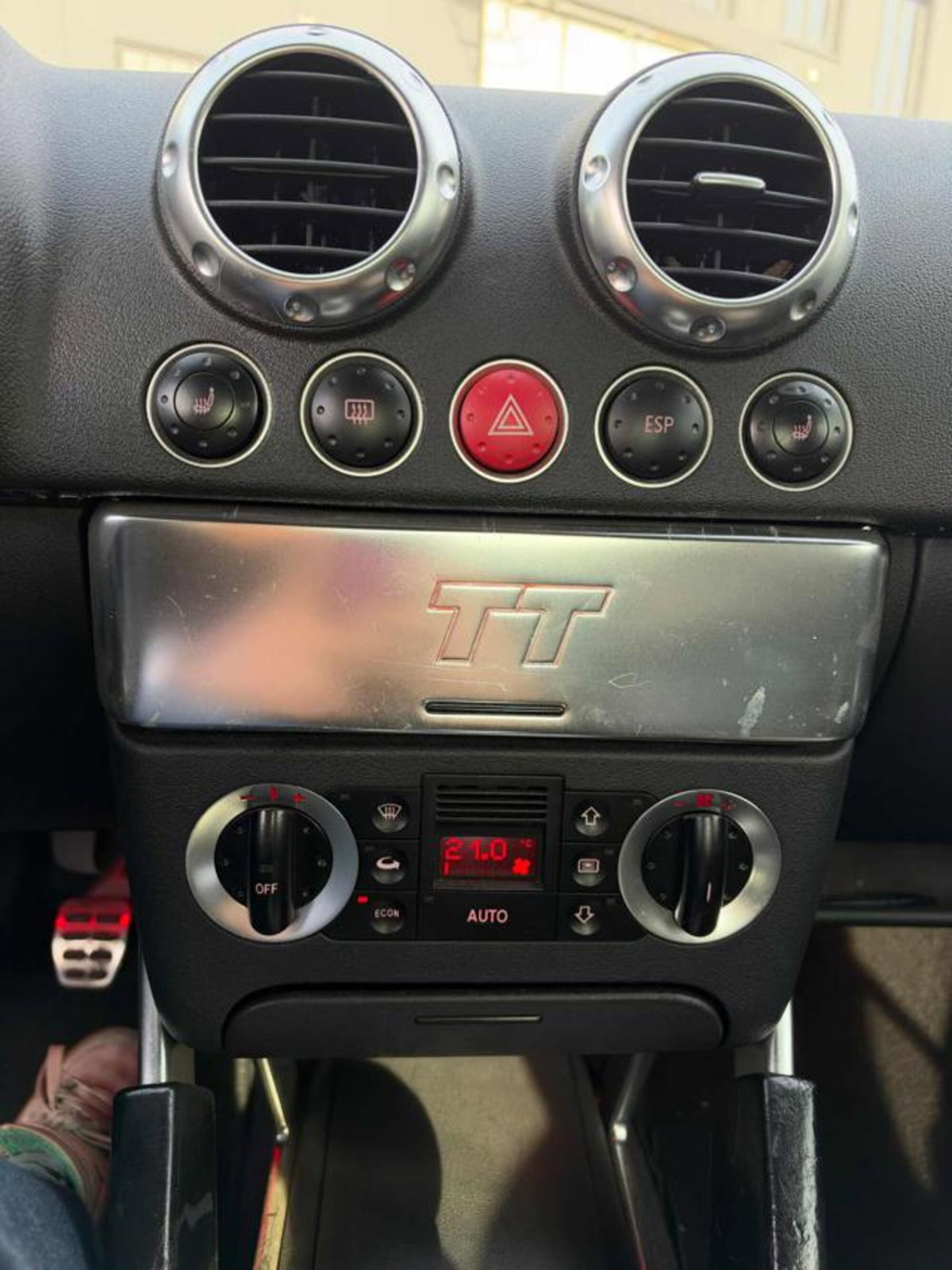 Audi TT Coupé 1.8 T 20V 179 CV cat (8)