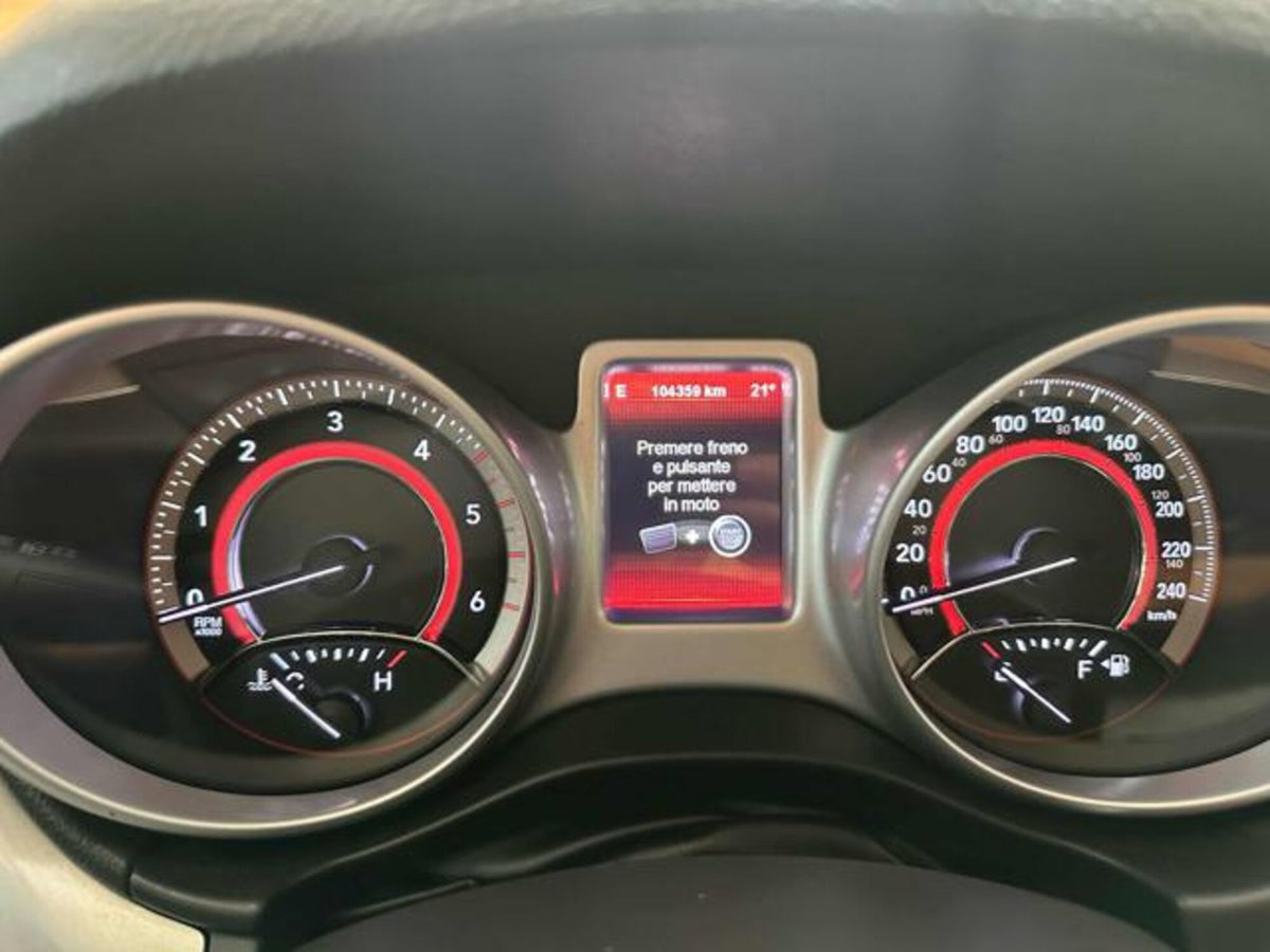 Fiat Freemont 2.0 Multijet 170 CV Lounge (16)