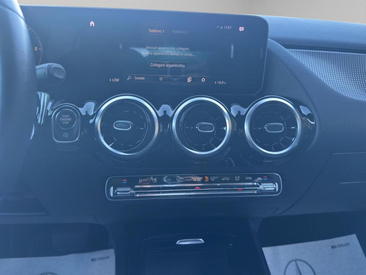 Mercedes-Benz GLA SUV 200 d Automatic Sport Plus (12)