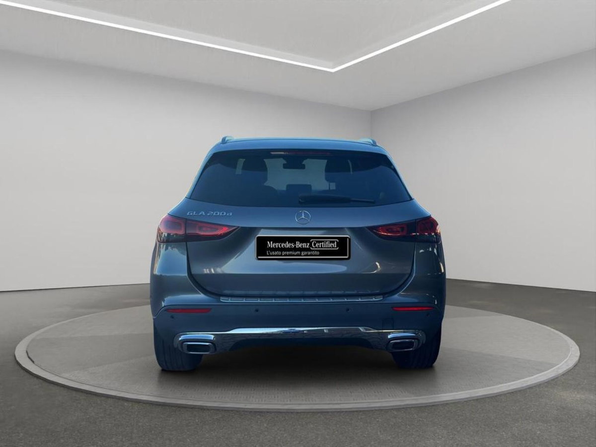 Mercedes-Benz GLA SUV 200 d Automatic Sport Plus (5)