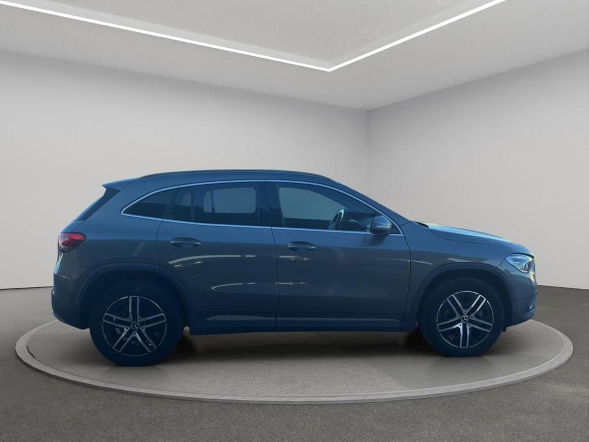Mercedes-Benz GLA SUV 200 d Automatic Sport Plus (7)