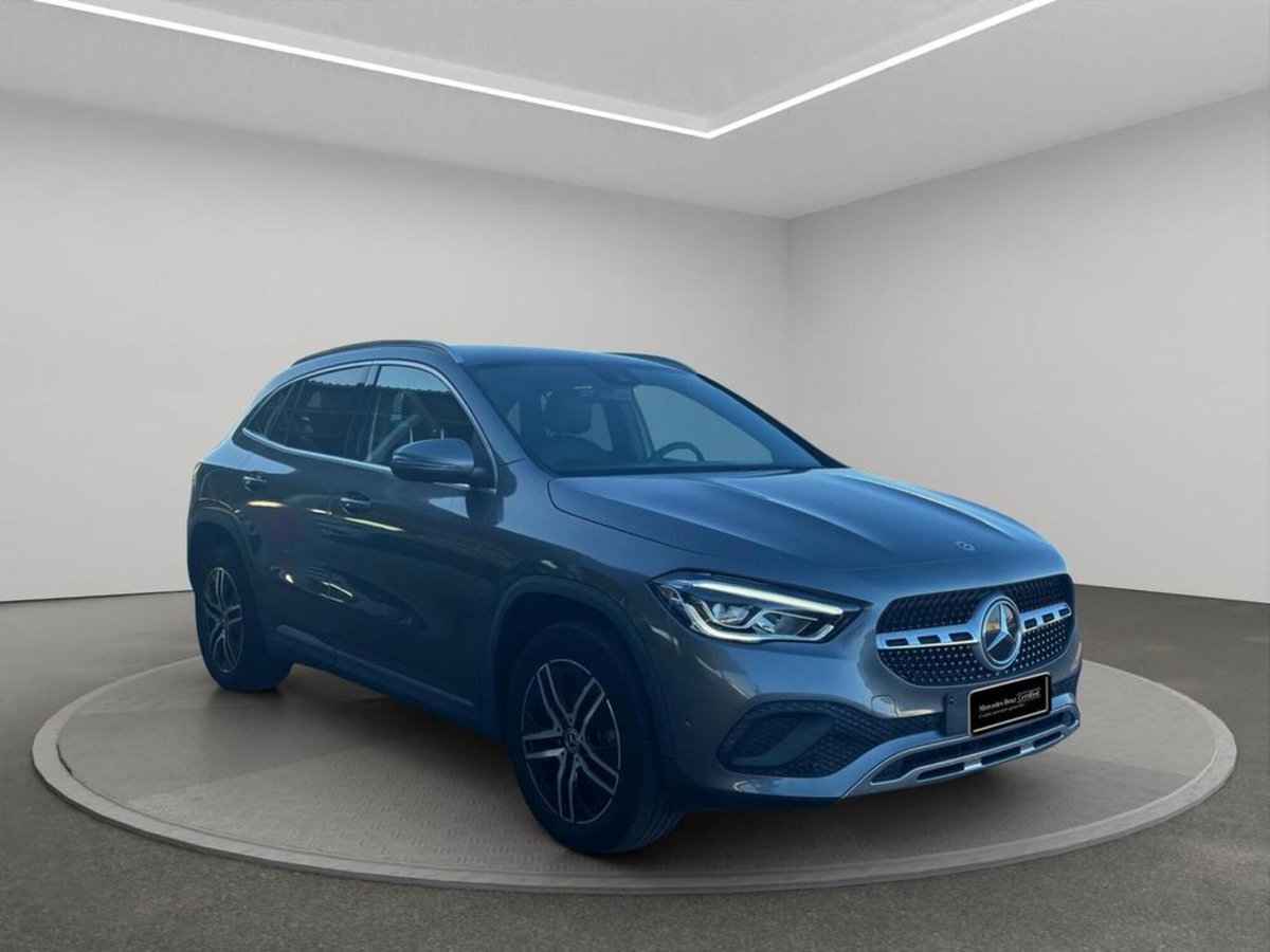 Mercedes-Benz GLA SUV 200 d Automatic Sport Plus (8)