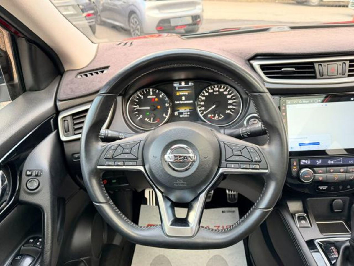 Nissan Qashqai 1.6 dCi 2WD Tekna (6)