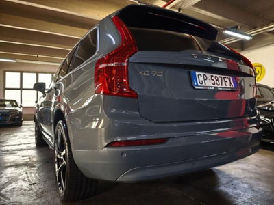 Volvo XC90 B5 (d) AWD Geartronic 7 posti Momentum Pro (16)