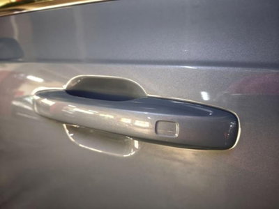 Volvo XC90 B5 (d) AWD Geartronic 7 posti Momentum Pro (20)