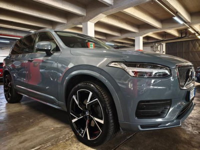 Volvo XC90 B5 (d) AWD Geartronic 7 posti Momentum Pro (3)