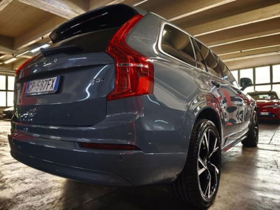 Volvo XC90 B5 (d) AWD Geartronic 7 posti Momentum Pro (4)